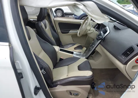 2010 Volvo Xc60 T6 from USA, damaged, VIN YV4992DZXA2063238